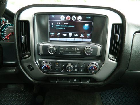 Used 2017 Chevrolet Silverado 1500 LT w/ All Star Edition AWD/4WD image 17