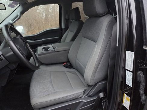 Used 2024 Ford F150 XLT image 8