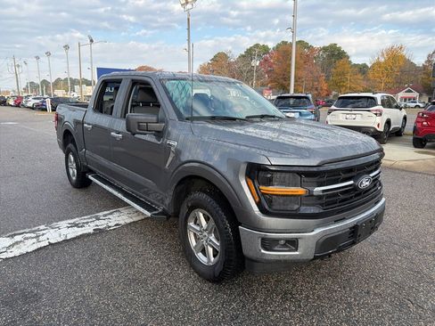 Used 2024 Ford F150 XLT w/ Mobile Office Package image 4