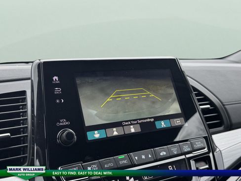 Used 2024 Honda Odyssey Elite image 16