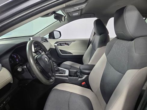 Used 2024 Toyota RAV4 XLE image 14