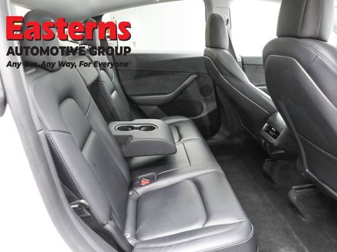 Used 2021 Tesla Model Y Long Range image 20