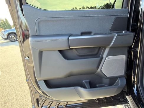 Used 2025 Ford F150 Lariat w/ Equipment Group 501A Mid image 21