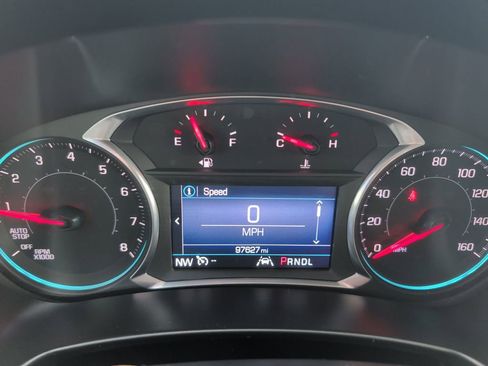 Used 2020 Chevrolet Equinox LT image 12