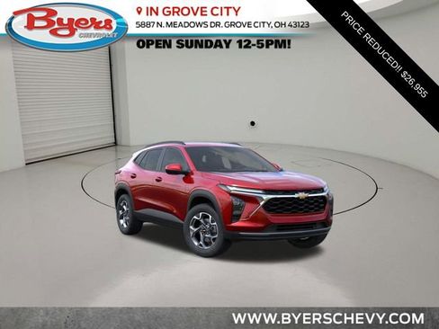 New 2026 Chevrolet Trax LT FWD image 1