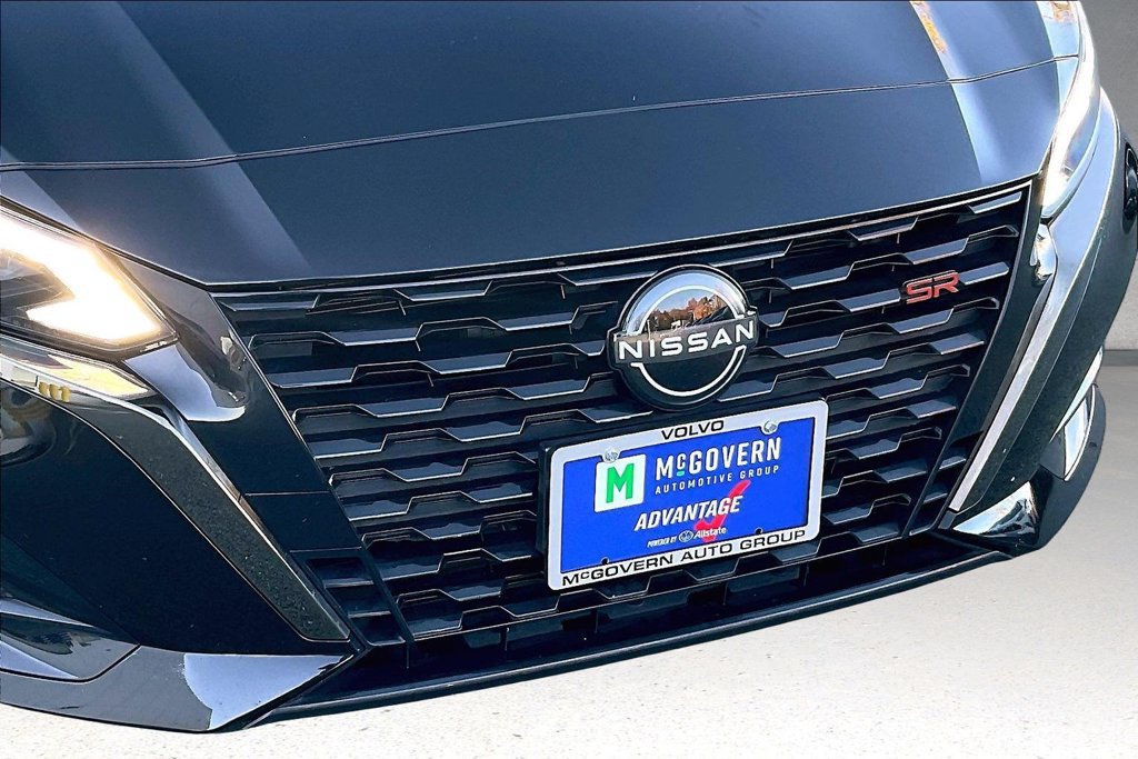 Used 2023 Nissan Altima 2.5 SR AWD/4WD image 34