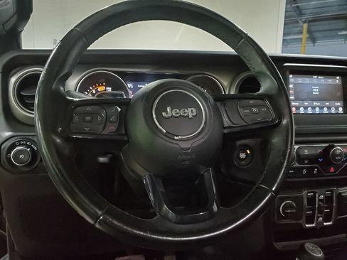 Used 2021 Jeep Wrangler Unlimited Sport AWD/4WD image 26