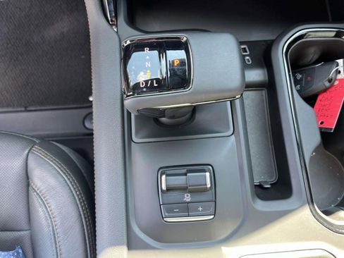 Used 2023 GMC Sierra 1500 AT4 w/ AT4 Preferred Package image 33