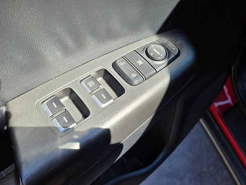 Used 2019 Kia Sportage LX image 28