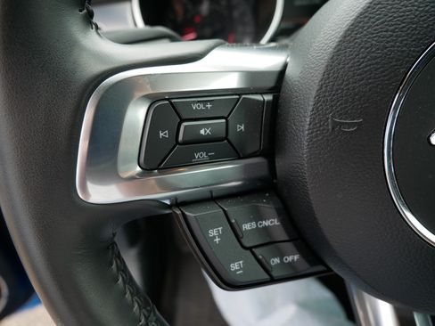 Used 2022 Ford Mustang GT Premium RWD image 28