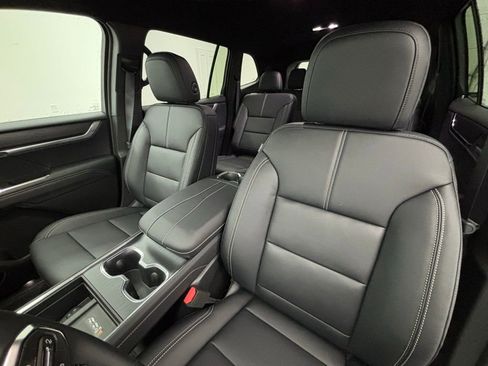 New 2026 GMC Acadia Elevation w/ Elevation Premium Package image 21