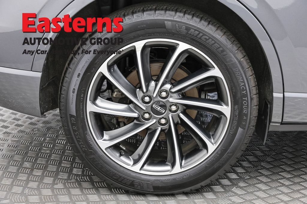 Used 2023 Lincoln Corsair Grand Touring w/ Equipment Group 301A AWD/4WD image 32