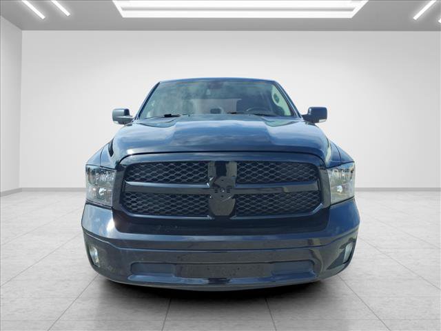 Used 2022 RAM 1500 Classic SLT w/ Electronics Convenience Group AWD/4WD image 3
