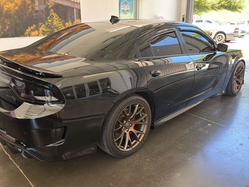 Used 2016 Dodge Charger SRT Hellcat w/ Harman/Kardon Audio Group RWD image 3