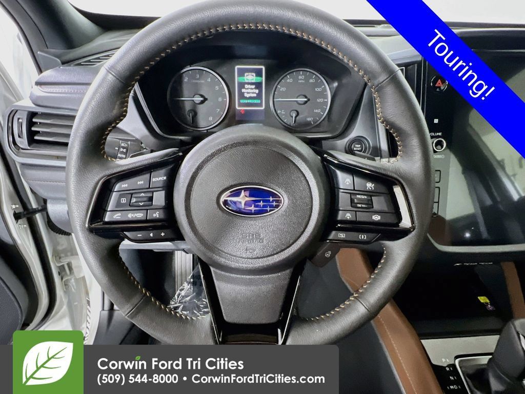Used 2025 Subaru Forester Touring AWD/4WD image 8