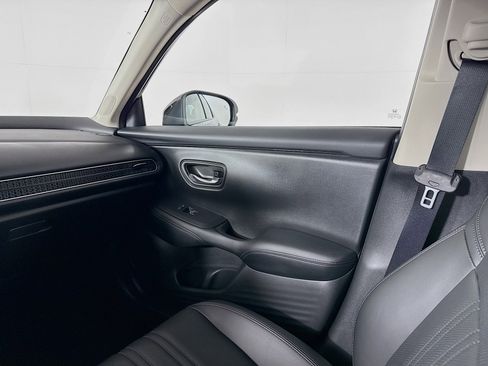 Certified 2026 Honda HR-V EX-L image 27