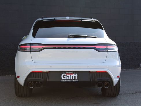 New 2026 Porsche Macan GTS image 10