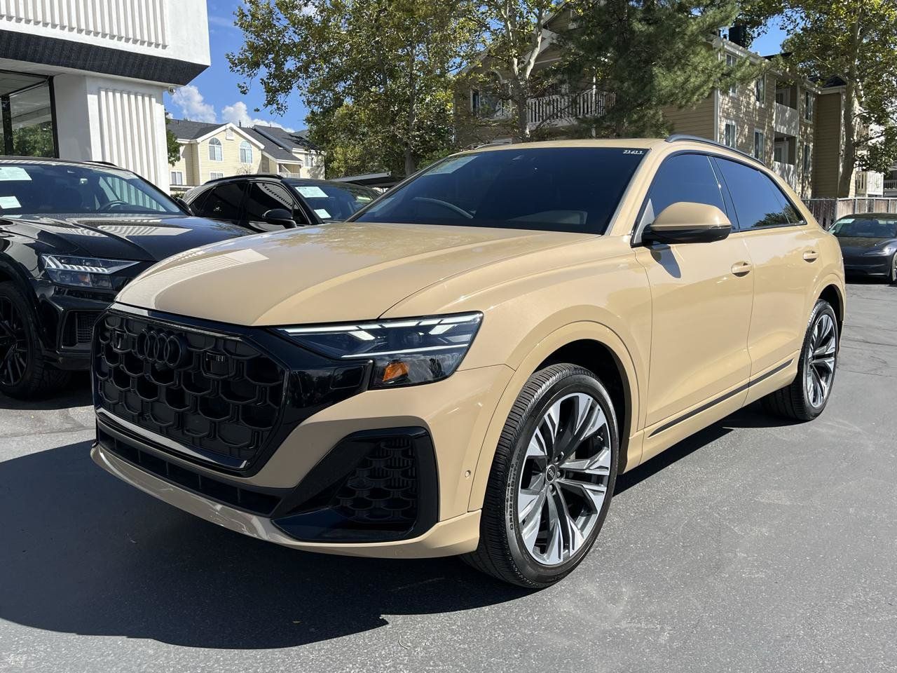 Used 2024 Audi Q8 Premium Plus w/ Premium Plus Package AWD/4WD image 18