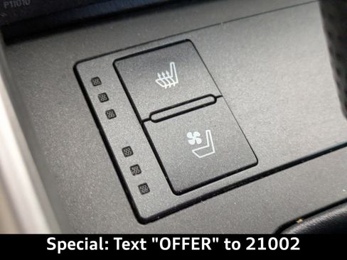 Used 2015 Lexus IS 200t w/ Navigation System Package image 23