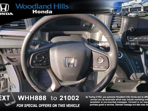 Used 2023 Honda Odyssey Sport image 10