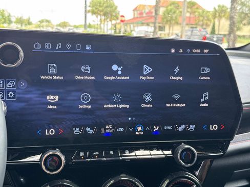 Used 2025 Chevrolet Blazer EV RS AWD/4WD image 20