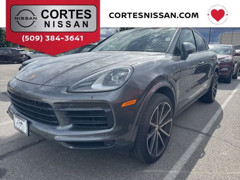 Used 2021 Porsche Cayenne Coupe w/ Premium Package AWD/4WD image 1