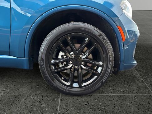 Used 2025 Dodge Durango GT image 9
