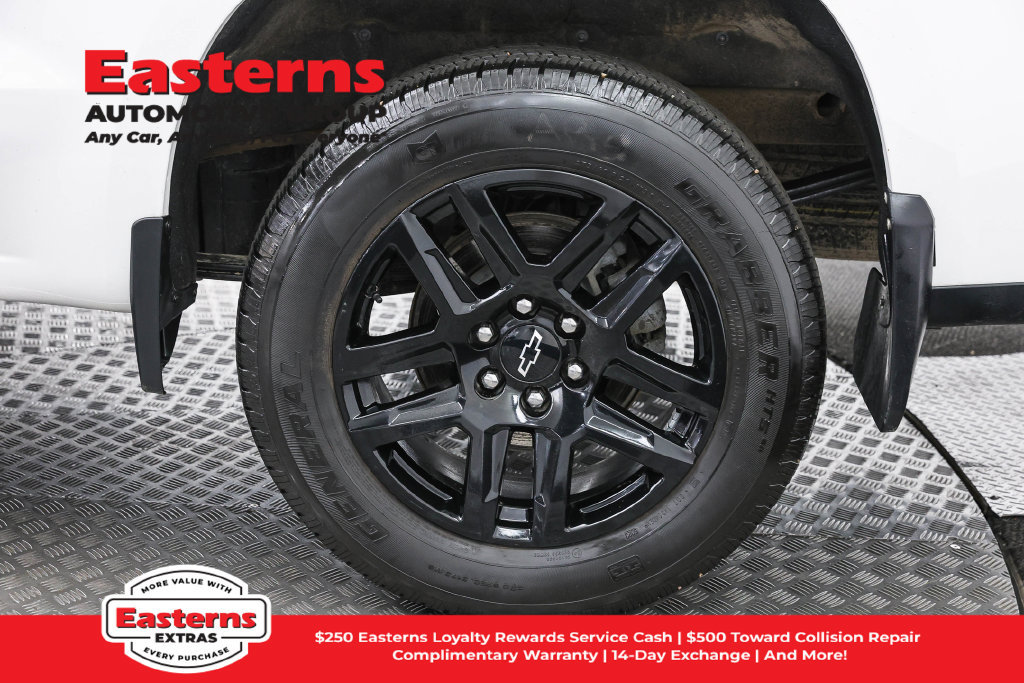 Used 2024 Chevrolet Silverado 1500 Custom w/ LPO, Dark Essentials Package AWD/4WD image 34