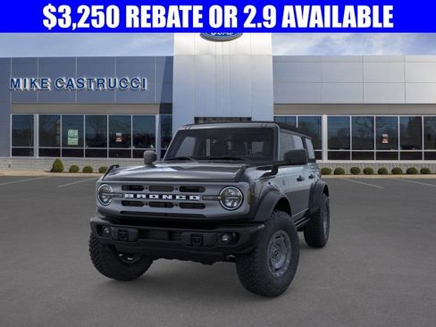 New 2025 Ford Bronco Big Bend w/ Black Diamond Package image 2
