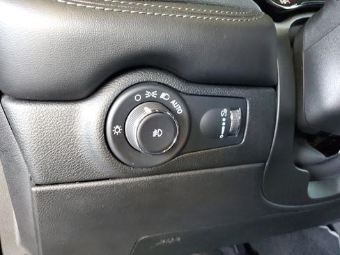 Used 2021 Dodge Durango GT RWD image 22