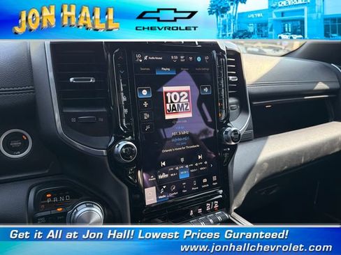 Used 2022 RAM 1500 Laramie w/ Sport Appearance Package AWD/4WD image 19