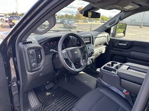 New 2025 Chevrolet Silverado 2500 Custom w/ Custom Value Package image 11