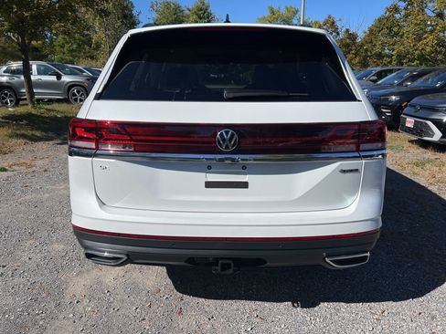 New 2026 Volkswagen Atlas SE image 7