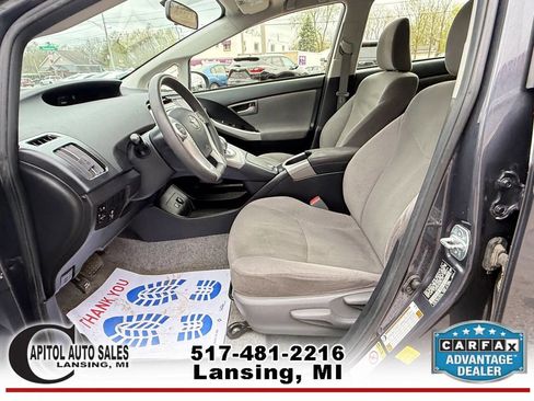 Used 2014 Toyota Prius Two FWD image 12