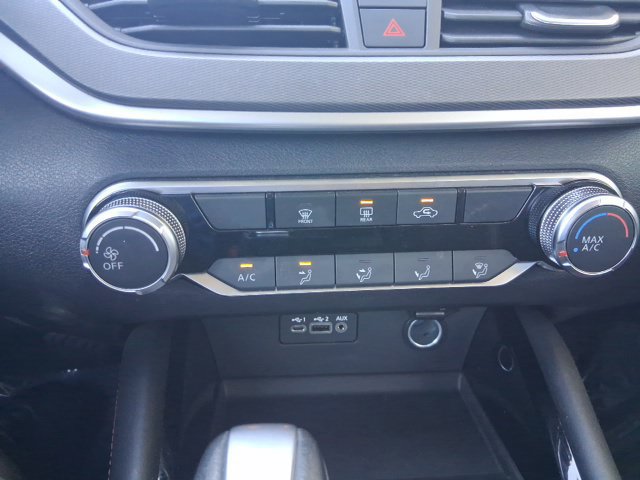 Certified 2025 Nissan Altima 2.5 SR FWD image 17