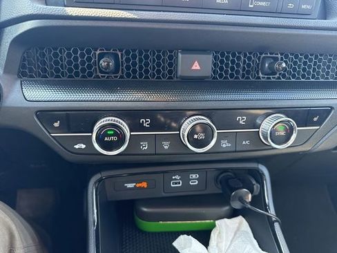 Used 2024 Honda CR-V EX image 13