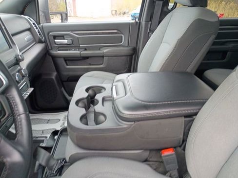 Used 2024 RAM 2500 Big Horn w/ Bed Utility Group AWD/4WD image 10