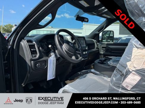 New 2024 RAM 5500 Tradesman image 3