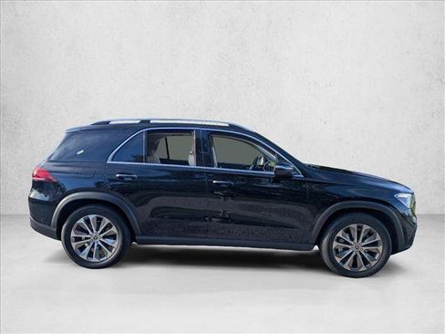 Certified 2020 Mercedes-Benz GLE 350 4MATIC image 4