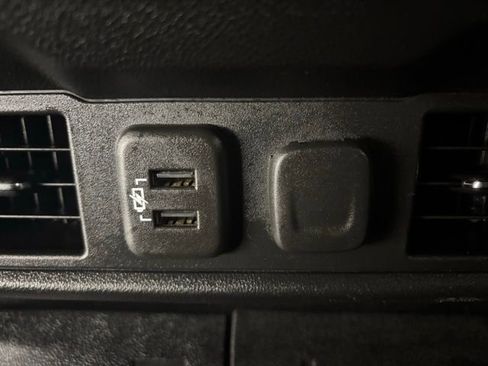 Used 2019 Chevrolet Silverado 1500 LT w/ Texas Edition image 14