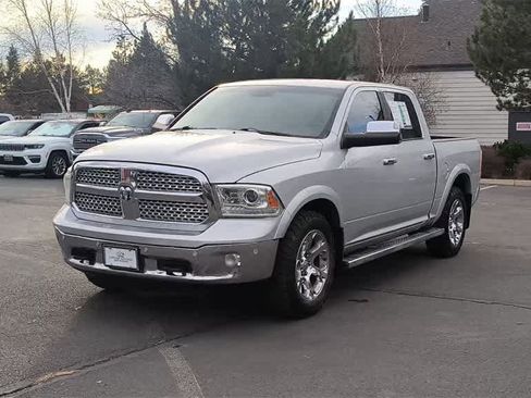 Used 2015 RAM 1500 Laramie image 4