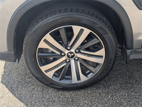 Used 2024 Mitsubishi Outlander Sport ES image 10