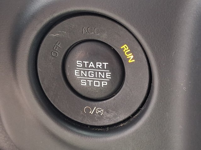 Certified 2021 Jeep Wrangler Unlimited Rubicon AWD/4WD image 32