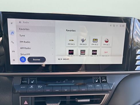 Used 2025 Toyota Camry XSE FWD image 21