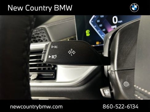 Used 2023 BMW X7 xDrive40i w/ Executive Package image 19