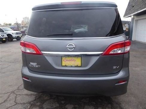 Used 2017 Nissan Quest SV image 7