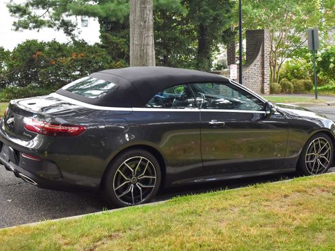 Used 2021 Mercedes-Benz E 450 4MATIC Cabriolet w/ AMG Line image 6