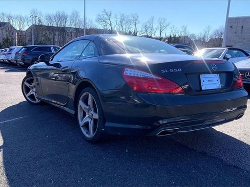 Used 2013 Mercedes-Benz SL 550 image 3