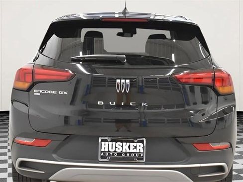 Used 2025 Buick Encore GX Preferred image 11