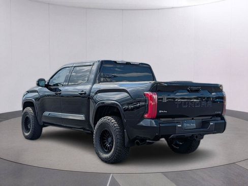 Used 2025 Toyota Tundra Platinum AWD/4WD image 3